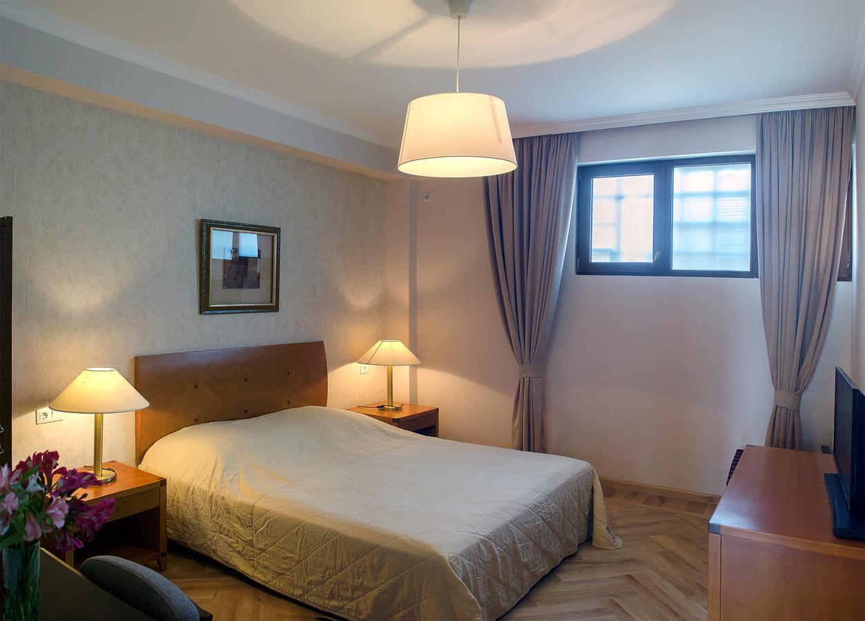 Tiflislux Apartment - Old City Philarmonic エクステリア 写真