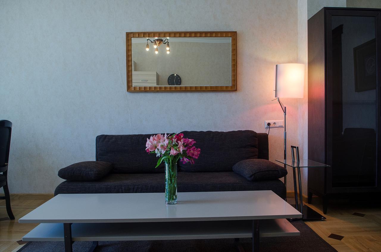 Tiflislux Apartment - Old City Philarmonic エクステリア 写真